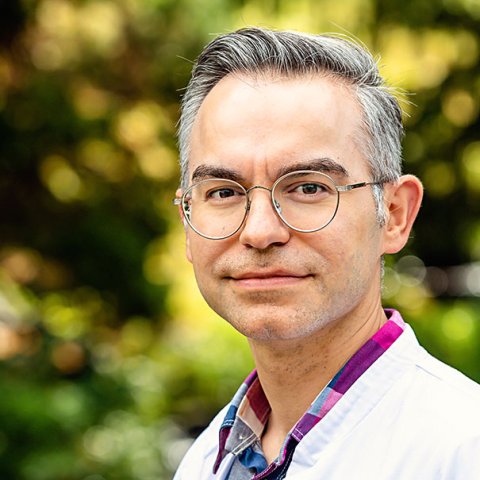 Hristo Boyadzhiev, Facharzt für Innere Medizin und Hämatologie und Onkologie, Palliativmediziner