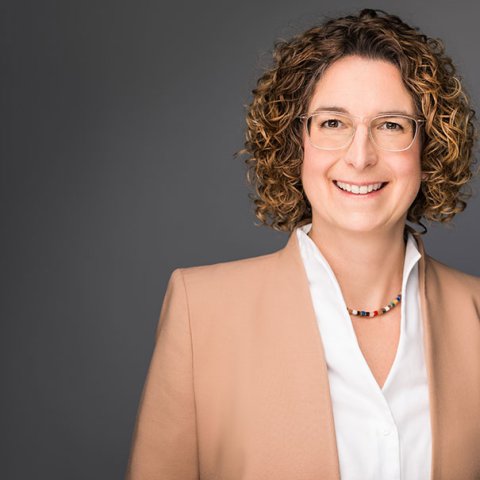 Sabine König, Vorstandsmitglied der LBS Landesbausparkasse NordOst AG und Präsidentin der Europäischen Bausparkassenvereinigung.